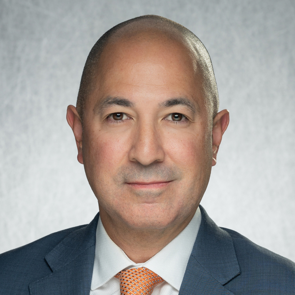 Tracey Cho Headshot, Associate Dean for GME - Leadership & Development