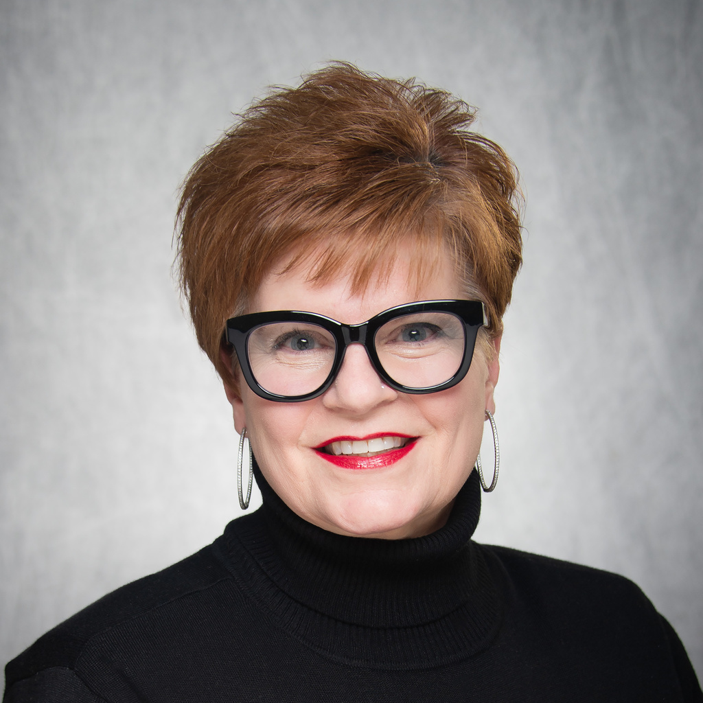 Bonnie Kinkead Headshot