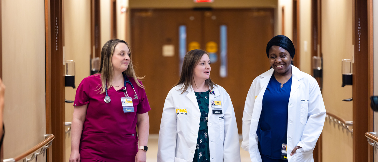 Residents work with Dr. Rockefeller 